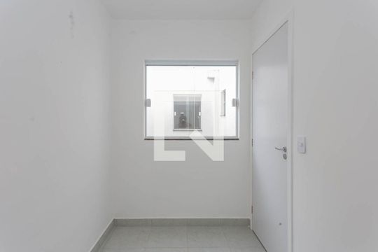 Quarto 2 de apartamento para alugar com 2 quartos, 34m² em Vila Moinho Velho, São Paulo