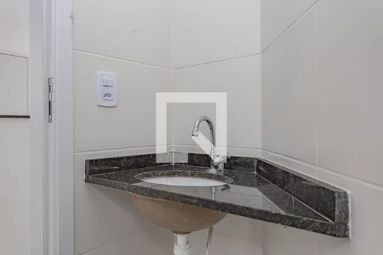 Banheiro de apartamento à venda com 1 quarto, 31m² em Vila Moinho Velho, São Paulo