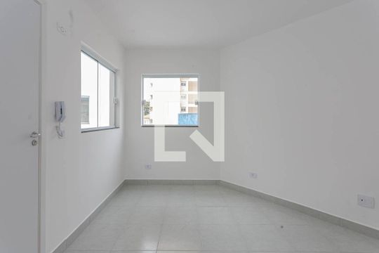 Sala e cozinha de apartamento à venda com 1 quarto, 31m² em Vila Moinho Velho, São Paulo