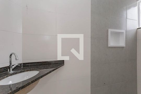 Banheiro de apartamento à venda com 1 quarto, 31m² em Vila Moinho Velho, São Paulo