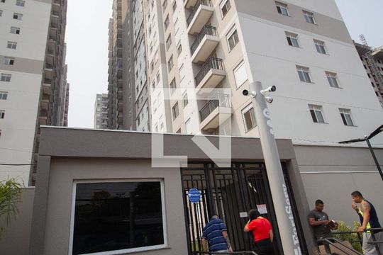 Fachada de apartamento para alugar com 2 quartos, 39m² em Vila Barreto, São Paulo