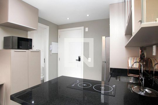 Studio - Cozinha de kitnet/studio à venda com 1 quarto, 25m² em Farroupilha, Porto Alegre