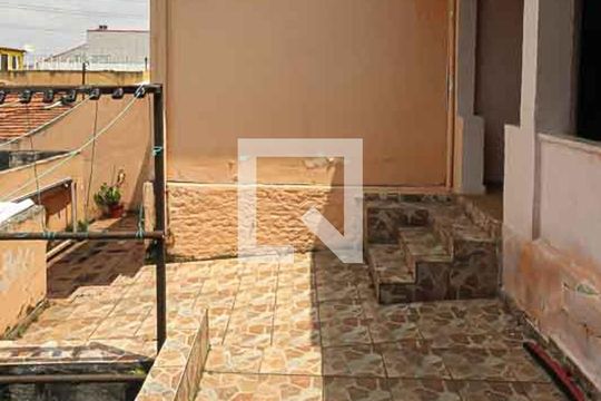 Quintal de casa para alugar com 1 quarto, 150m² em Vila California, São Paulo