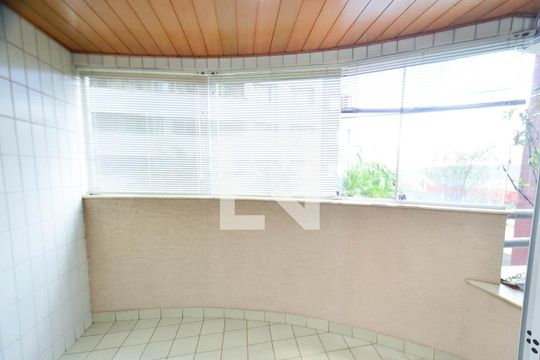 Varanda de apartamento à venda com 4 quartos, 130m² em Ipiranga, Belo Horizonte