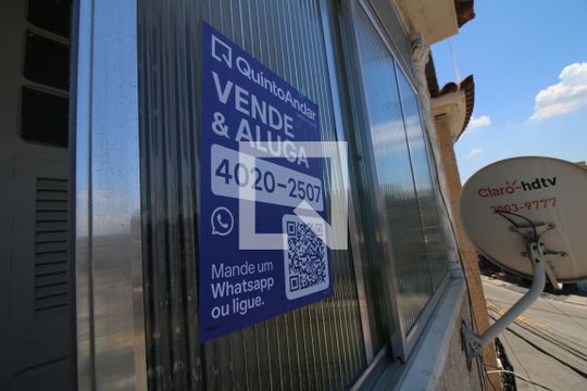 Placa de apartamento à venda com 3 quartos, 90m² em Brás de Pina, Rio de Janeiro