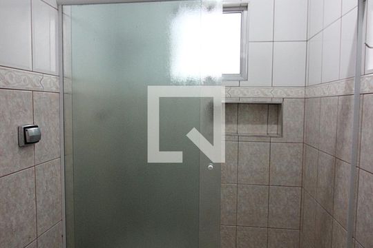 Banheiro Social de casa à venda com 2 quartos, 119m² em Conjunto Residencial Pombeva, São Bernardo do Campo