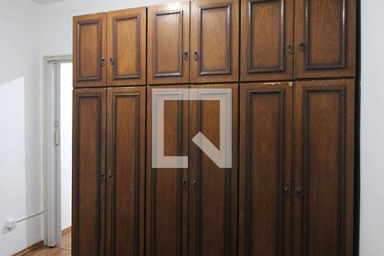 Quarto 1 de casa à venda com 2 quartos, 119m² em Conjunto Residencial Pombeva, São Bernardo do Campo