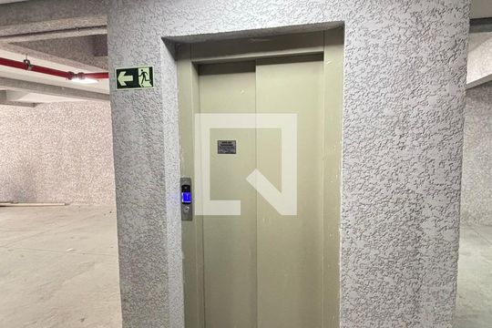 Garagem de apartamento à venda com 2 quartos, 106m² em Vila Curuçá, Santo André