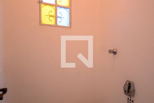 Lavabo da Sala de casa à venda com 5 quartos, 560m² em Jardim da Saúde, São Paulo