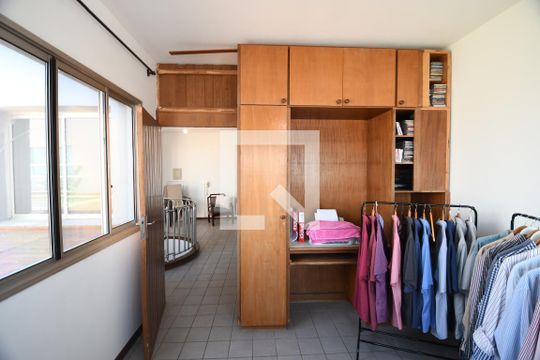 Quarto 1 de apartamento à venda com 4 quartos, 180m² em Bonfim, Campinas