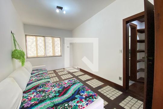 Sala 2 de apartamento para alugar com 3 quartos, 196m² em Pituba, Salvador