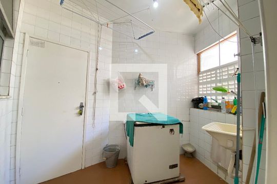 Área de Serviço de apartamento para alugar com 3 quartos, 196m² em Pituba, Salvador