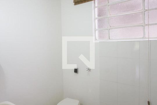 Banheiro de apartamento para alugar com 1 quarto, 102m² em Brooklin, São Paulo