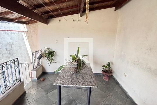 Churrasqueira de casa à venda com 3 quartos, 221m² em Jardim Ipanema, Santo André