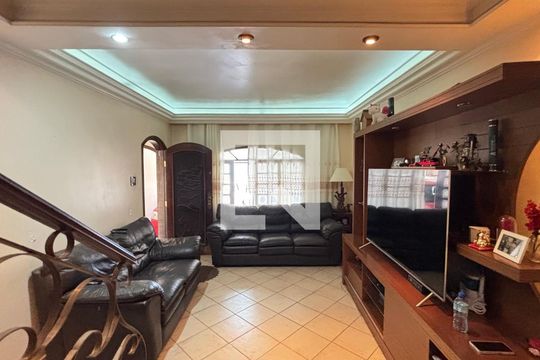 Sala de casa à venda com 3 quartos, 221m² em Jardim Ipanema, Santo André