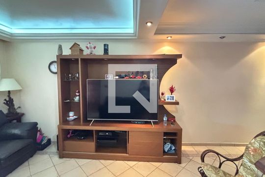 Sala de casa à venda com 3 quartos, 221m² em Jardim Ipanema, Santo André
