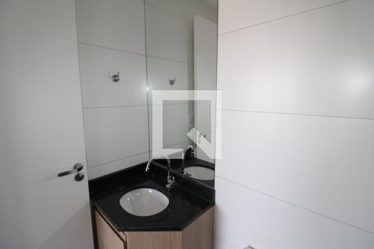 Banheiro de kitnet/studio para alugar com 1 quarto, 28m² em Jardim Sao Paulo(zona Norte), São Paulo