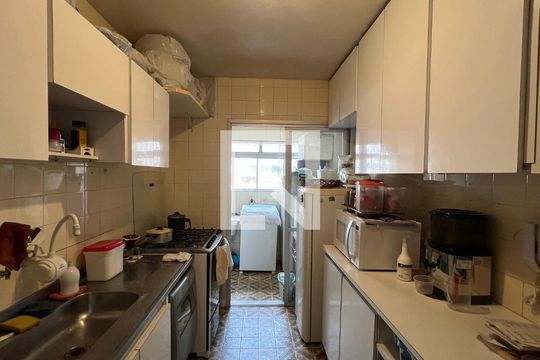 Cozinha de apartamento à venda com 3 quartos, 83m² em Paraíso, São Paulo