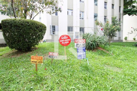 Fachada com plaquinha de apartamento à venda com 2 quartos, 63m² em Jardim Leonor Mendes de Barros, São Paulo