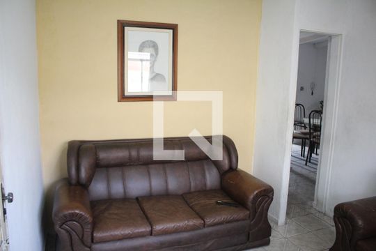 Sala de casa à venda com 4 quartos, 360m² em Santa Cruz Industrial, Contagem
