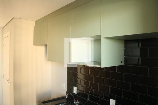 Cozinha de apartamento à venda com 2 quartos, 42m² em Várzea da Barra Funda, São Paulo