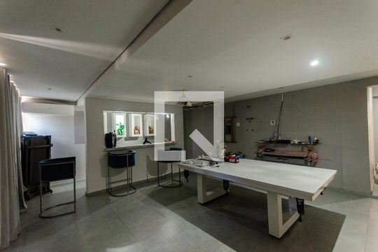 Área comum - Sala de Jogos de casa para alugar com 3 quartos, 390m² em Vila Penteado, São Paulo