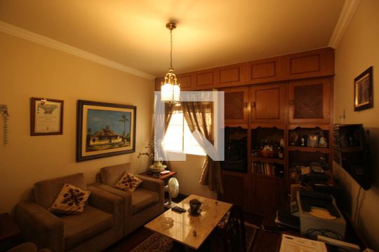 Quarto  de apartamento para alugar com 4 quartos, 220m² em Anchieta, Belo Horizonte