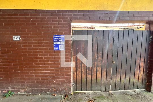 Fachada de casa à venda com 3 quartos, 360m² em Taquara, Rio de Janeiro