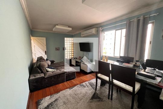 Sala de casa à venda com 3 quartos, 360m² em Taquara, Rio de Janeiro