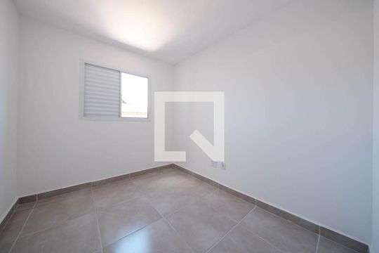 Quarto 1 de apartamento à venda com 2 quartos, 42m² em Vila Nhocuné, São Paulo