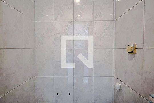 Lavabo de casa à venda com 3 quartos, 250m² em Jardim da Gloria, São Paulo