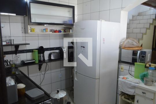 Cozinha de casa de condomínio à venda com 3 quartos, 200m² em Taquara, Rio de Janeiro