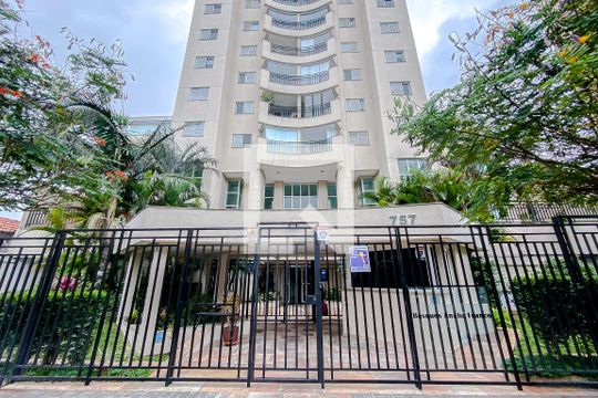 Fachada de apartamento à venda com 3 quartos, 82m² em Vila Regente Feijó, São Paulo