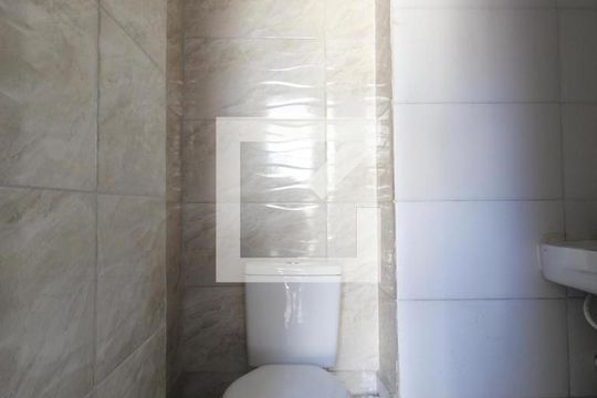 Banheiro da Suíte de kitnet/studio para alugar com 1 quarto, 20m² em Jardim Novo Mundo, São Paulo