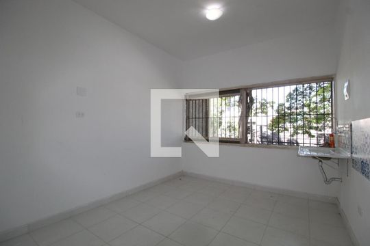 Studio de kitnet/studio para alugar com 1 quarto, 20m² em Jardim Novo Mundo, São Paulo