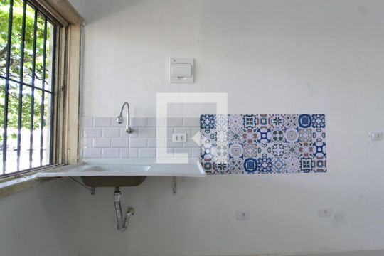 Cozinha de kitnet/studio para alugar com 1 quarto, 20m² em Jardim Novo Mundo, São Paulo