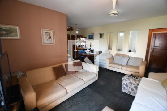 Sala de apartamento à venda com 3 quartos, 136m² em Vila Itapura, Campinas