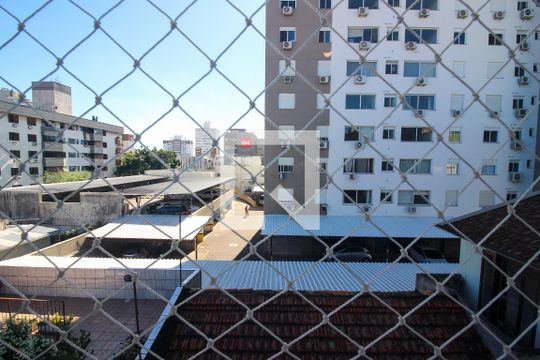 Vista da Sala de apartamento à venda com 3 quartos, 65m² em Santana, Porto Alegre