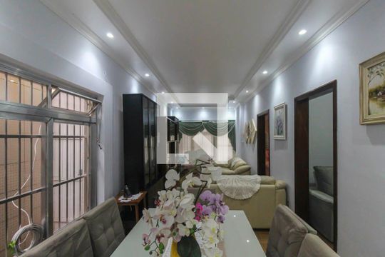 Sala 2 de casa à venda com 6 quartos, 290m² em Jardim Sapopemba, São Paulo