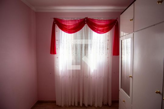 Quarto 2 de apartamento para alugar com 3 quartos, 66m² em Parque Santa Laura, Ferraz de Vasconcelos