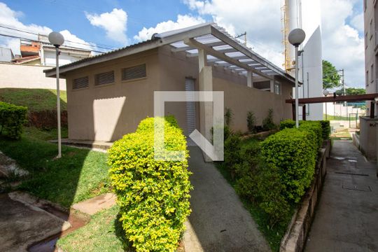 Área comum de apartamento para alugar com 3 quartos, 66m² em Parque Santa Laura, Ferraz de Vasconcelos