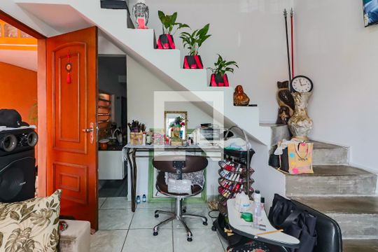 Sala de casa à venda com 2 quartos, 63m² em Vila Tiradentes, São Paulo