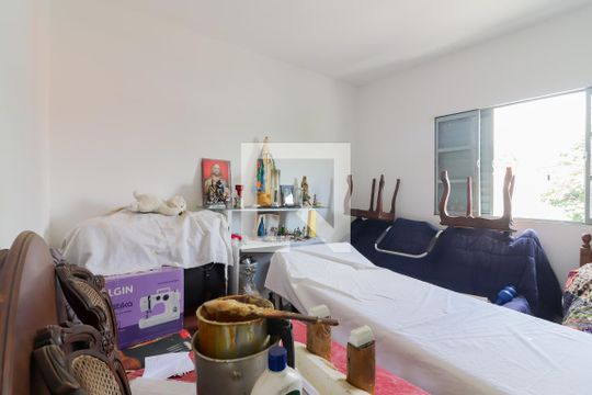 Quarto 1 de casa para alugar com 2 quartos, 63m² em Vila Tiradentes, São Paulo