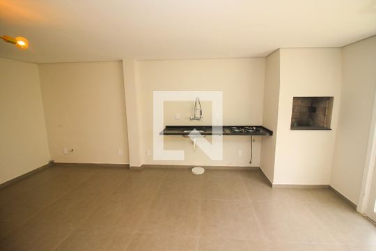 Cozinha e Área de Serviço de apartamento à venda com 2 quartos, 157m² em Rio Branco, Porto Alegre