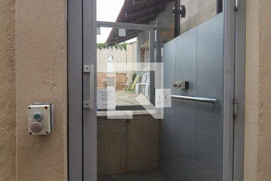Área comum - Piscina de casa à venda com 3 quartos, 95m² em Partenon, Porto Alegre