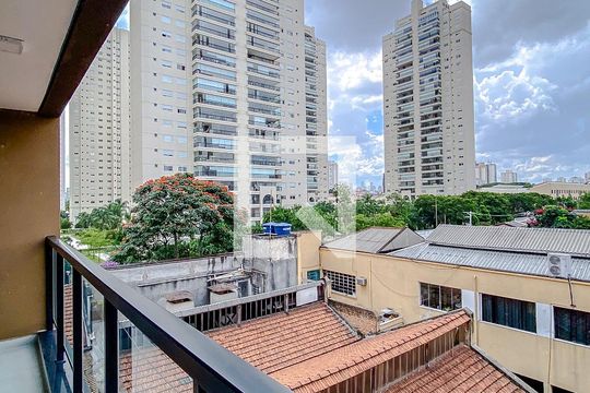Varanda de kitnet/studio para alugar com 1 quarto, 27m² em Cambuci, São Paulo