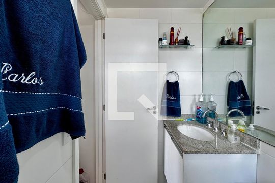 Banheiro Suíte de apartamento à venda com 1 quarto, 32m² em Vila das Belezas, São Paulo