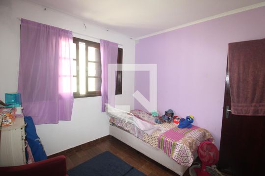 Quarto 2 de casa à venda com 3 quartos, 186m² em Parque Peruche, São Paulo