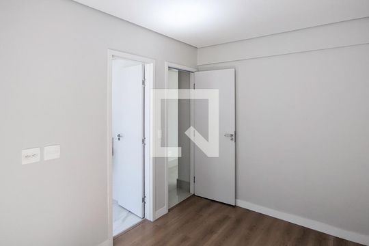 Quarto de apartamento à venda com 3 quartos, 78m² em Sagrada Família, Belo Horizonte