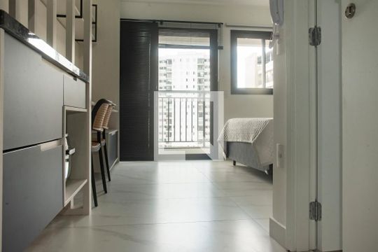 Studio de kitnet/studio à venda com 1 quarto, 26m² em Mirandópolis, São Paulo